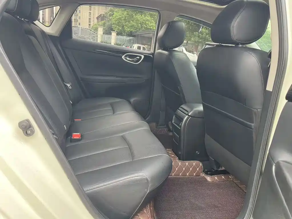Nissan Sylphy 2019 — фото 18