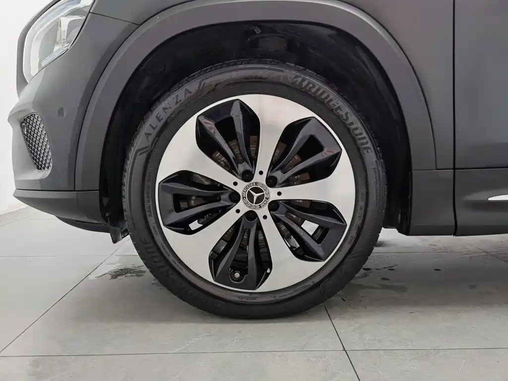 Mercedes-Benz GLB 2022 — фото 17