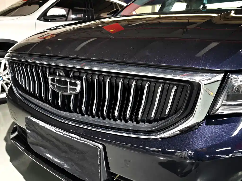 Geely Emgrand 2022 — фото 13