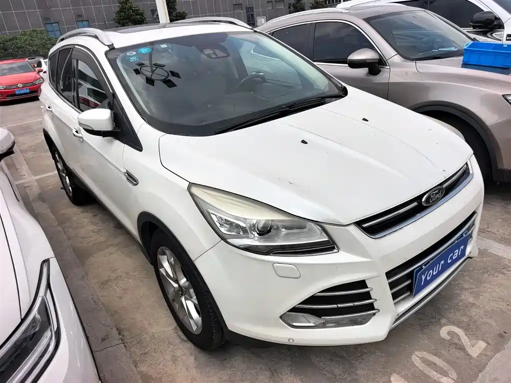 Ford Kuga 2014 — фото 3