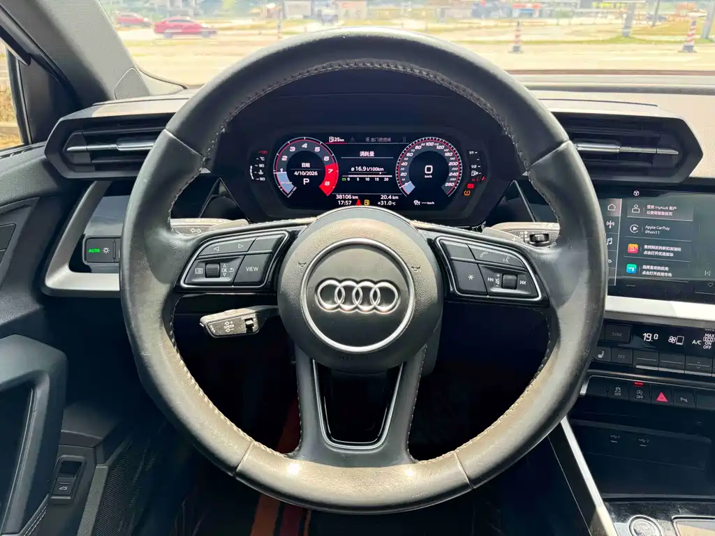 Audi A3 2022 — фото 13