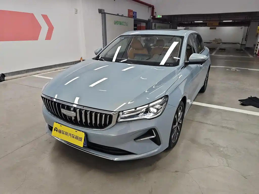 Geely Emgrand 2024