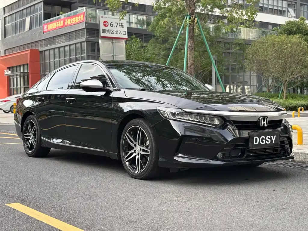 Honda Inspire 2022 — фото 3