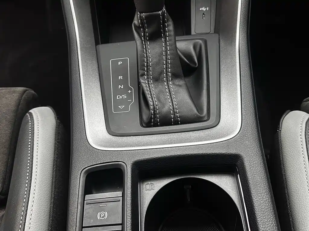 Audi Q3 2021 — фото 15