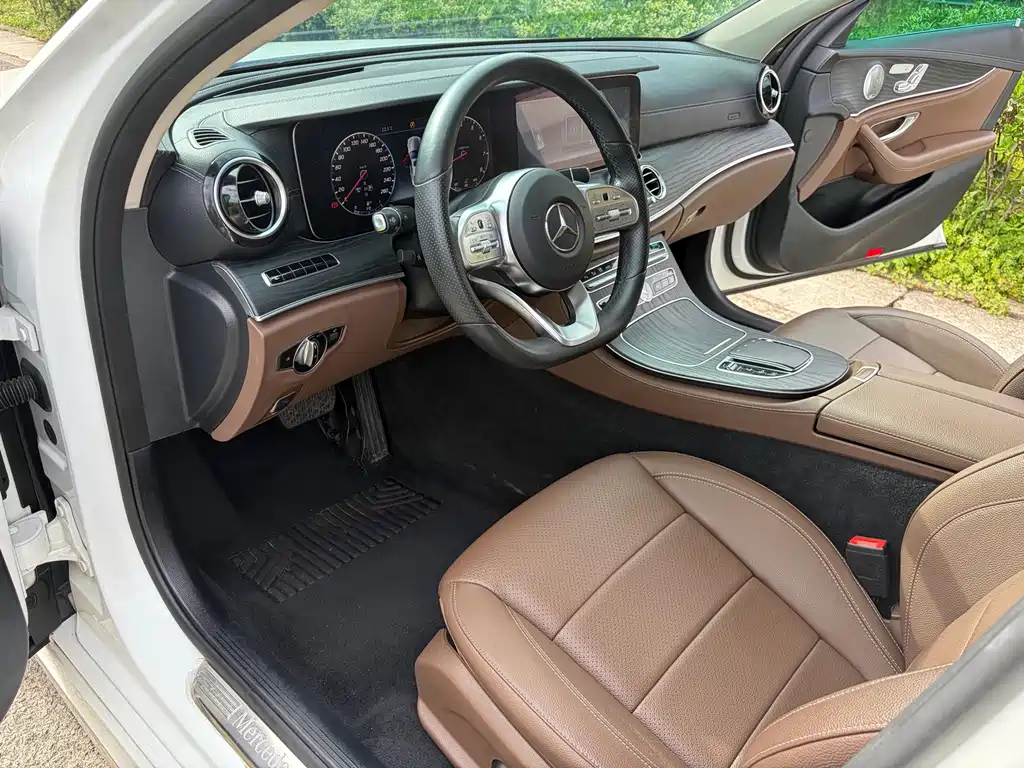 Mercedes-Benz E-Class 2020 — фото 7