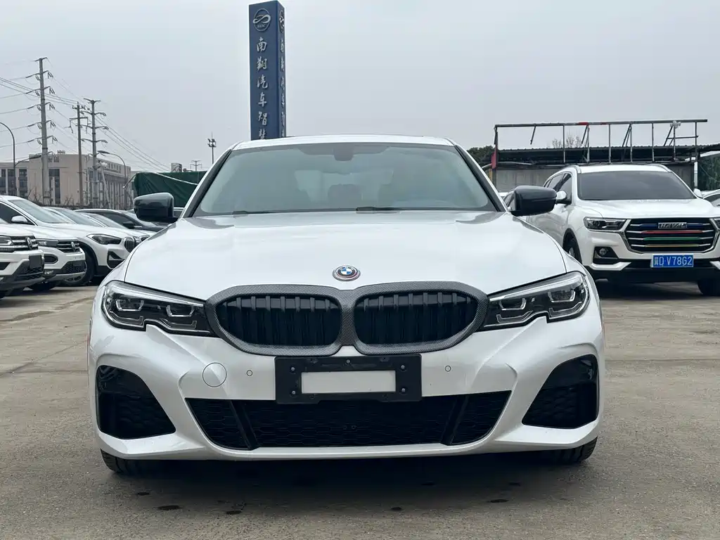 BMW 3 Series 2022