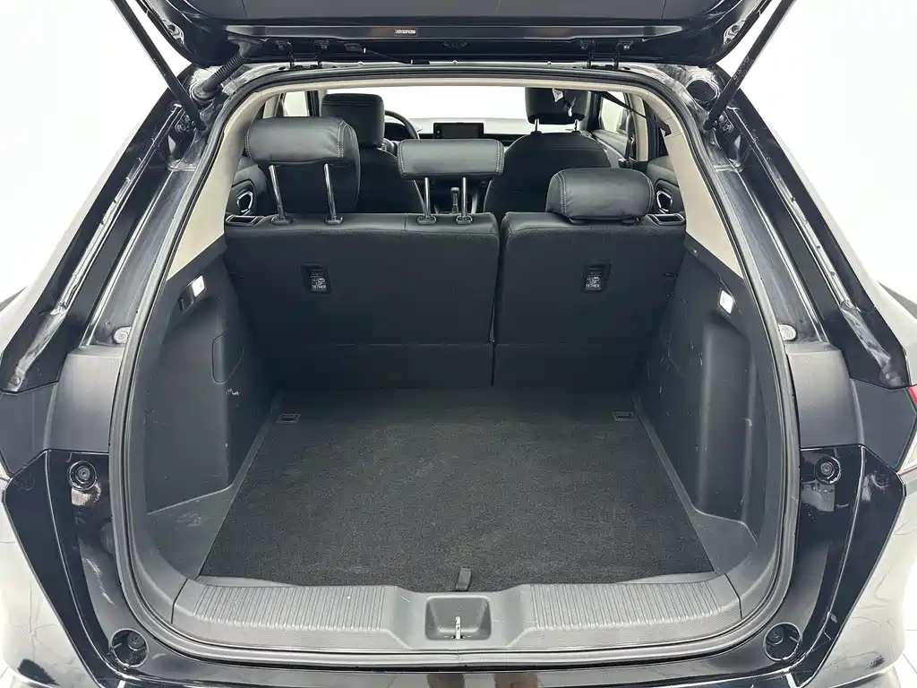 Honda Vezel 2023 — фото 17