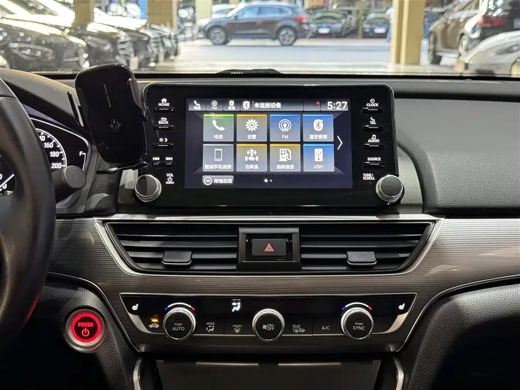Honda Accord 2021 — фото 13