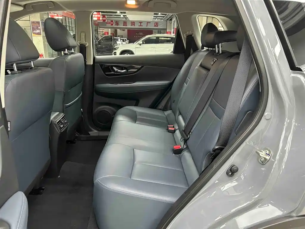 Nissan X-Trail 2025 — фото 15