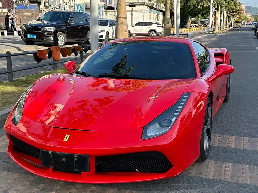 Ferrari 488 2017 — фото 2
