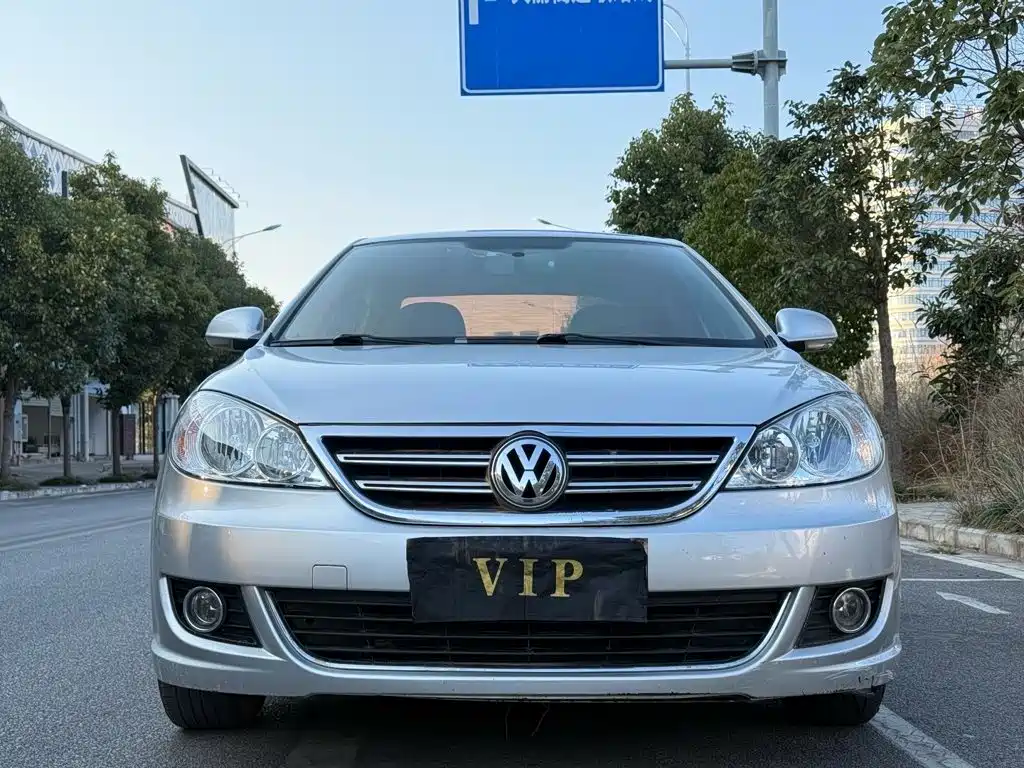 Volkswagen Lavida 2012