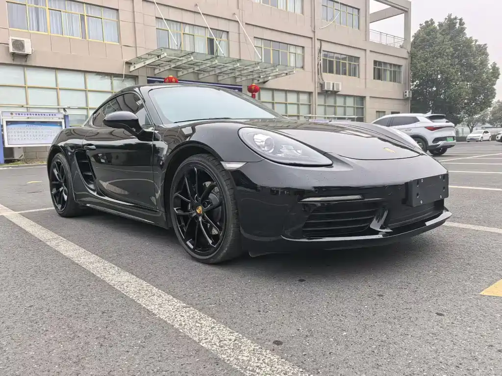 Porsche 718 2025 — фото 1