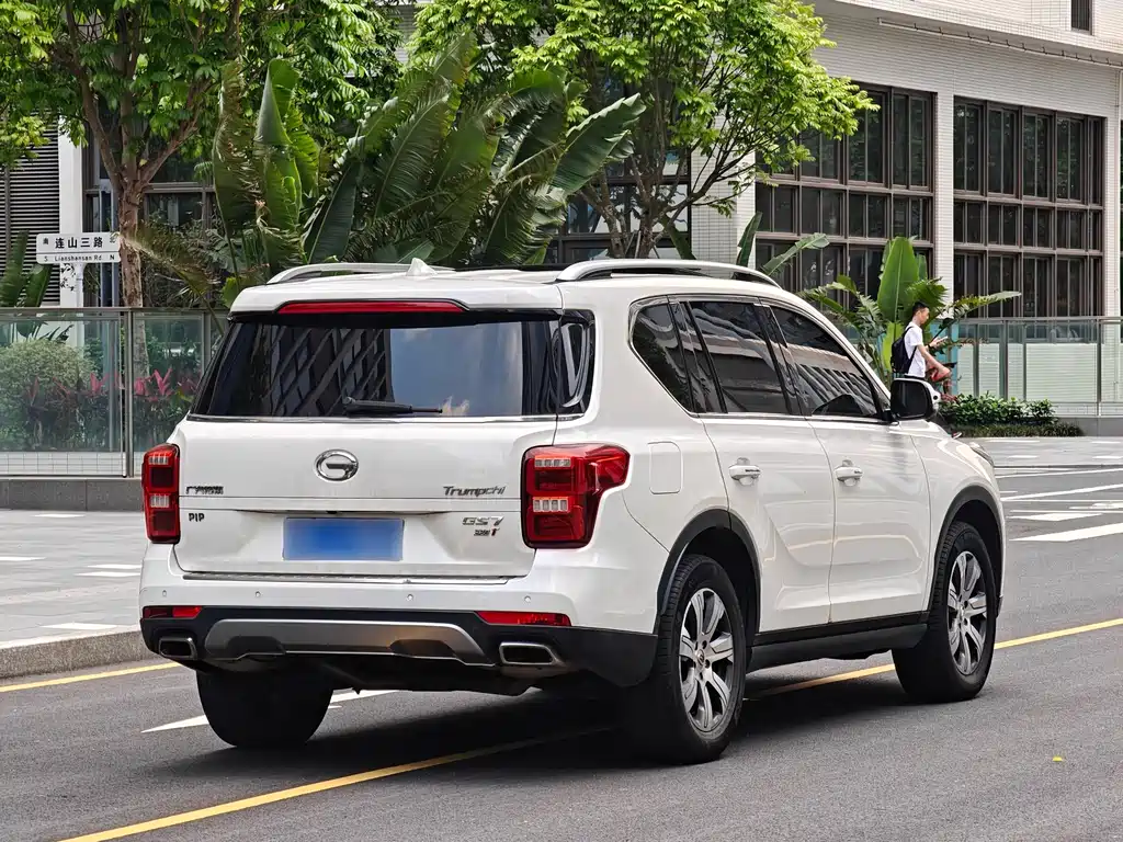 GAC Motor Trumpchi GS7 2018 — фото 9