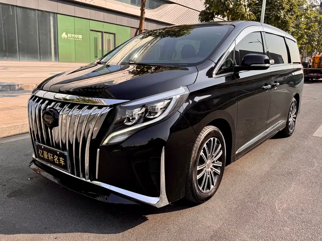 GAC Motor Trumpchi M8 2022 — фото 1