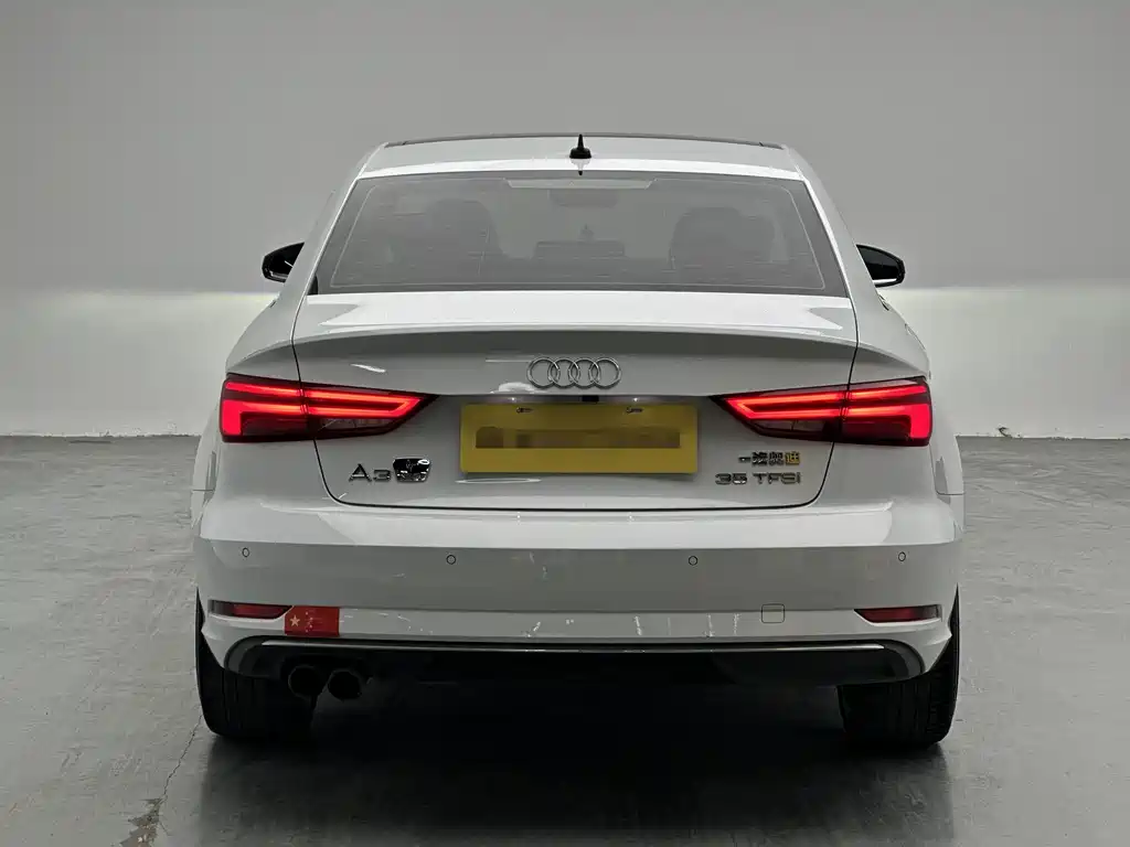 Audi A3 2019 — фото 5