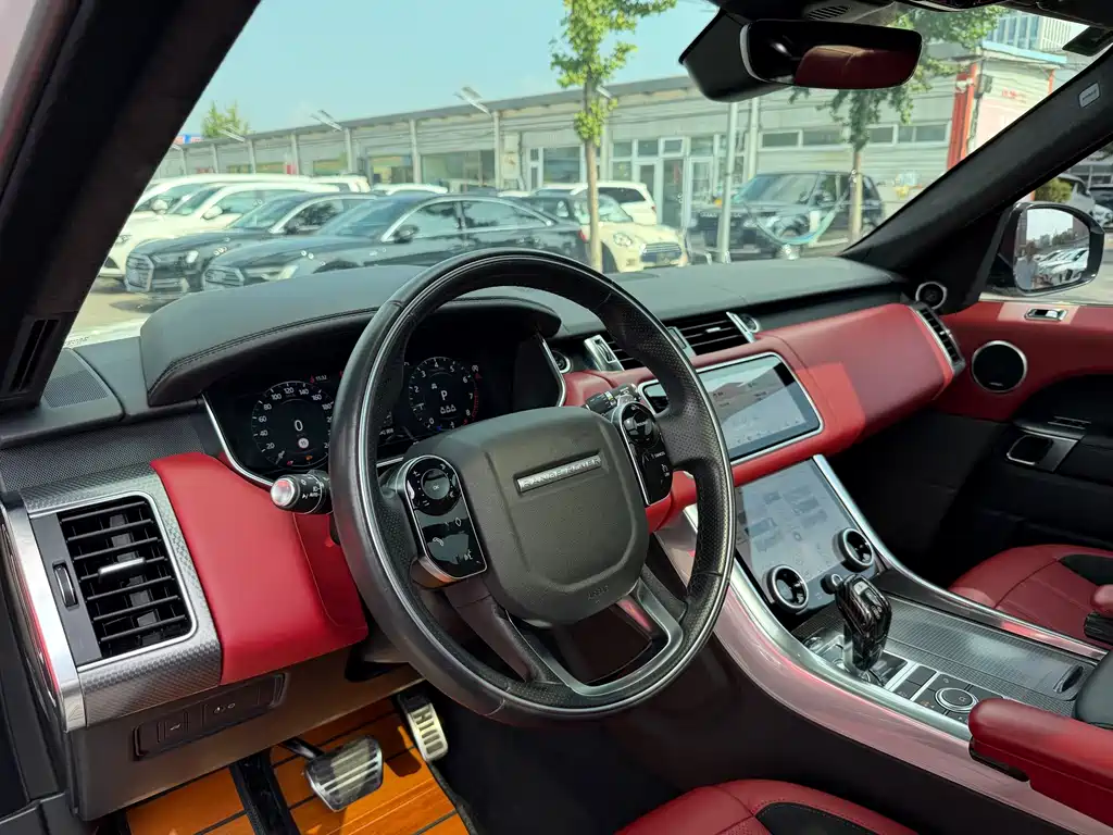 Land Rover Range Rover Sport 2020 — фото 8