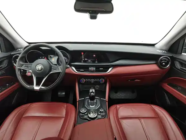 Alfa Romeo Stelvio 2019