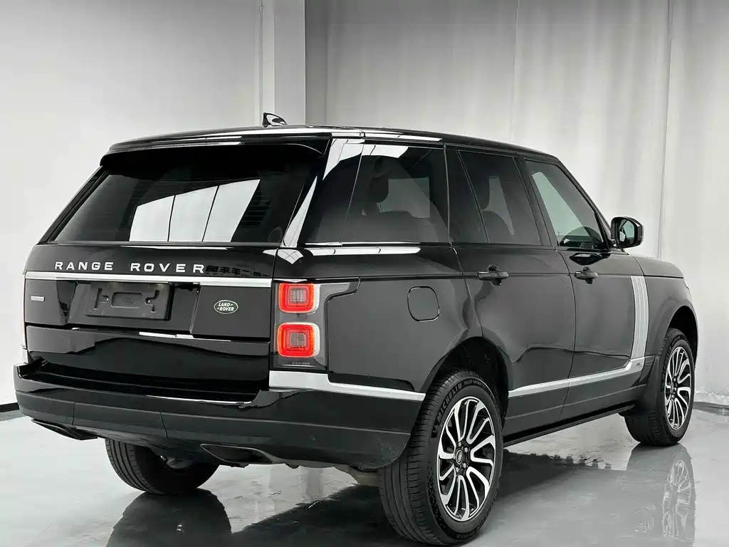 Land Rover Range Rover 2018 — фото 14