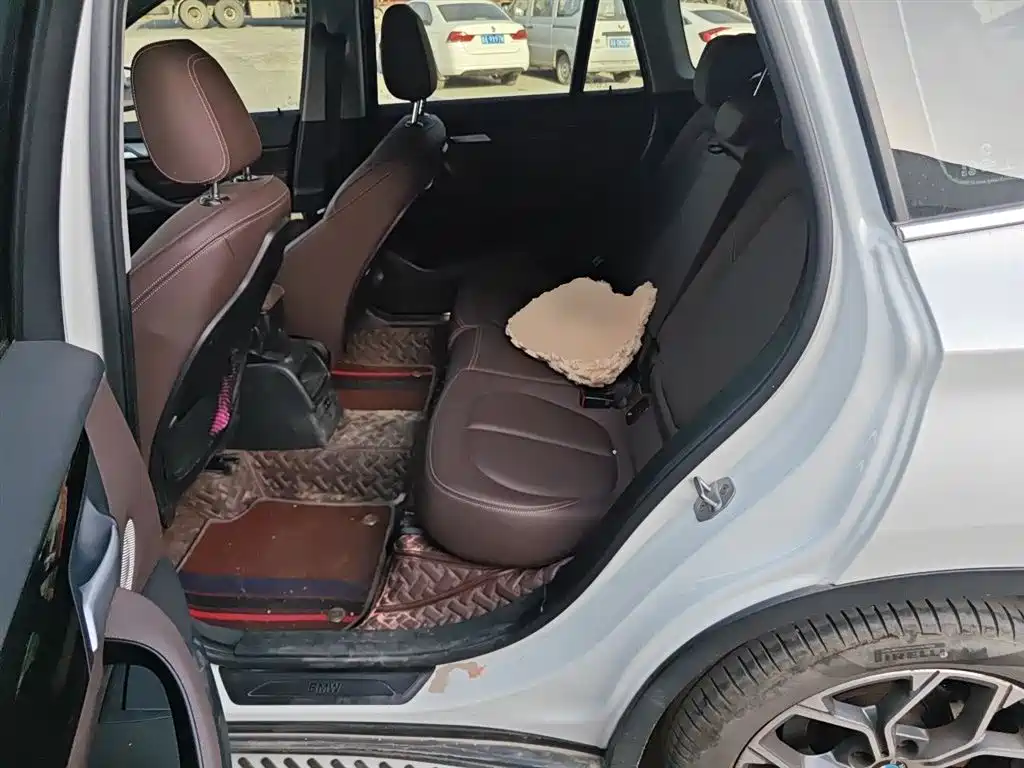 BMW X1 2023 — фото 14