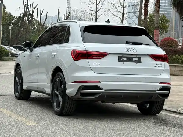 Audi Q3 2022