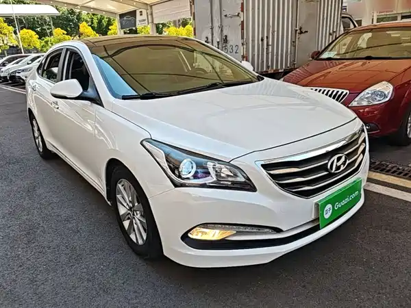 Hyundai Mistra 2015