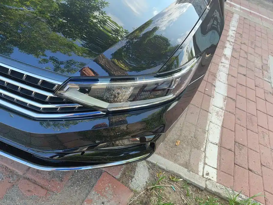 Volkswagen Magotan 2025