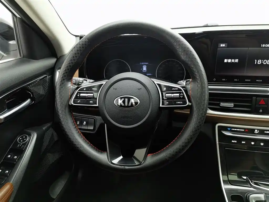 Kia KX3 2020 — фото 11