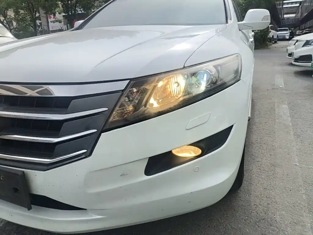 Honda Crosstour 2015 — фото 24