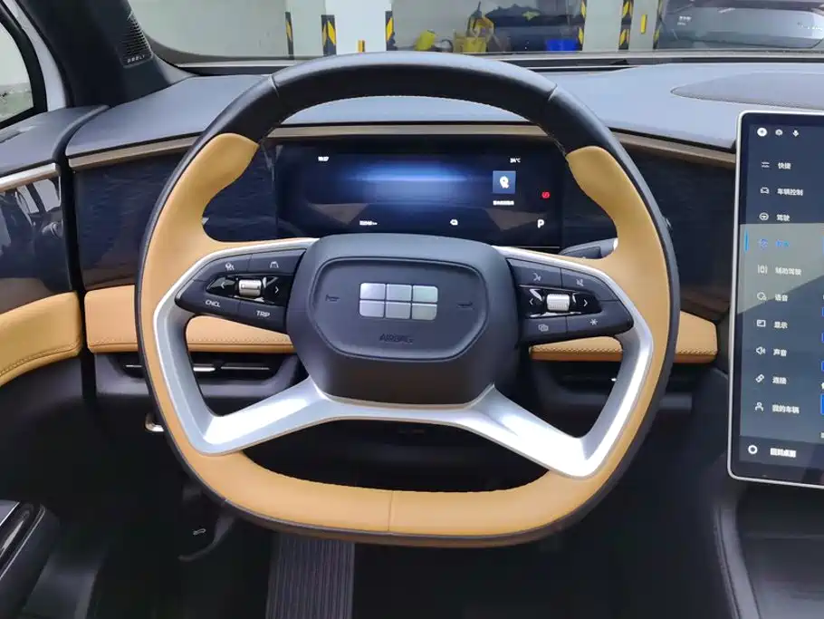 Geely Galaxy L7 2024 — фото 15