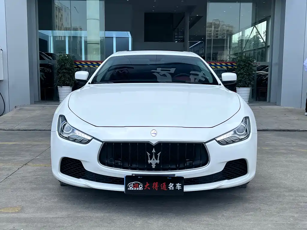 Maserati Ghibli 2015 — фото 2