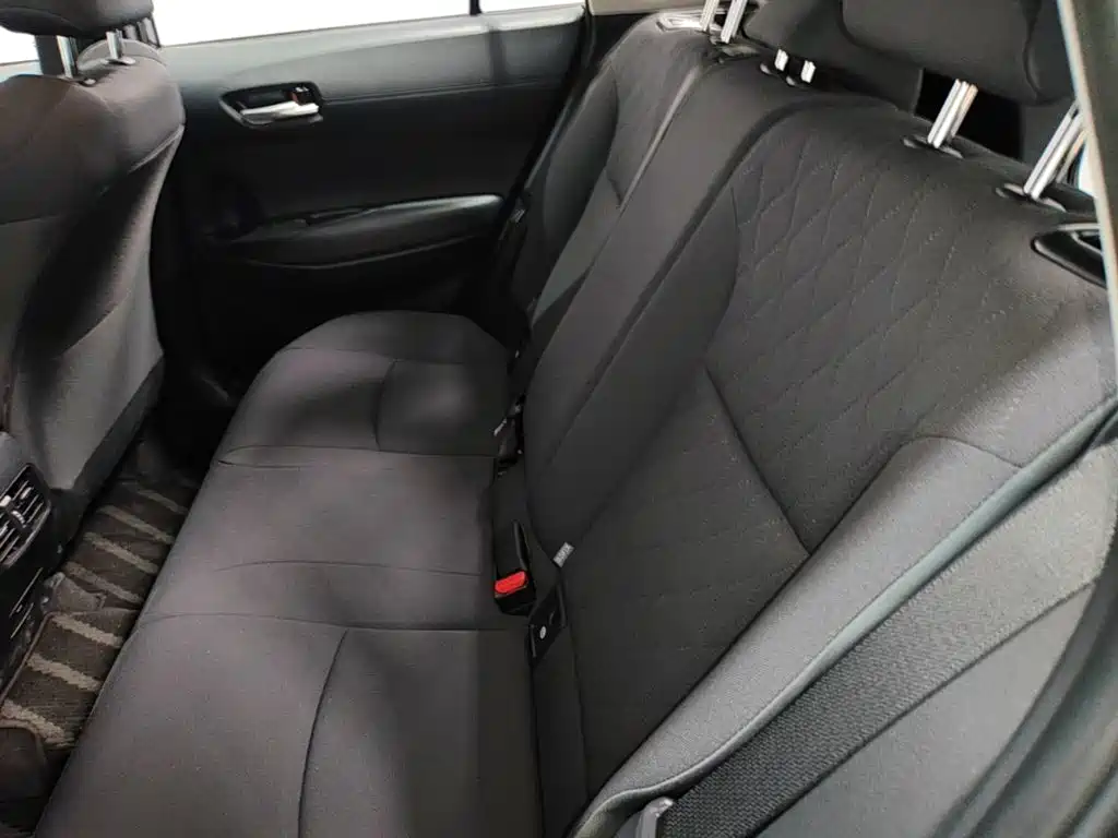 Toyota Corolla Cross 2023 — фото 13