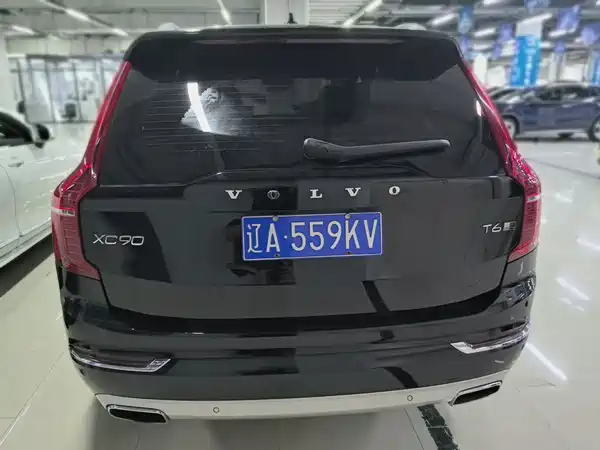 Volvo XC90 2019