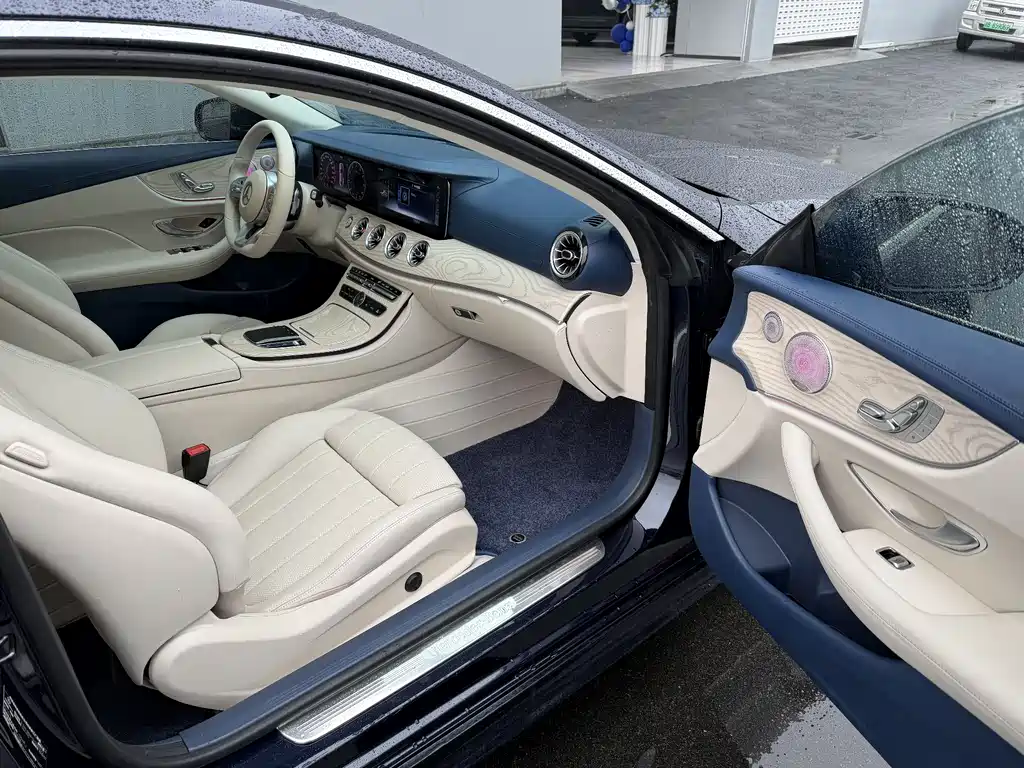 Mercedes-Benz E-Class 2020 — фото 13