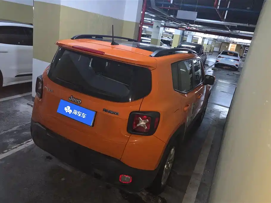Jeep Renegade 2019 — фото 3
