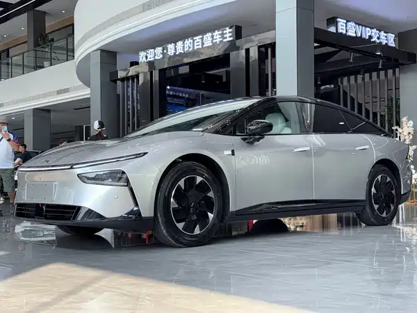XPeng P7+ 2025