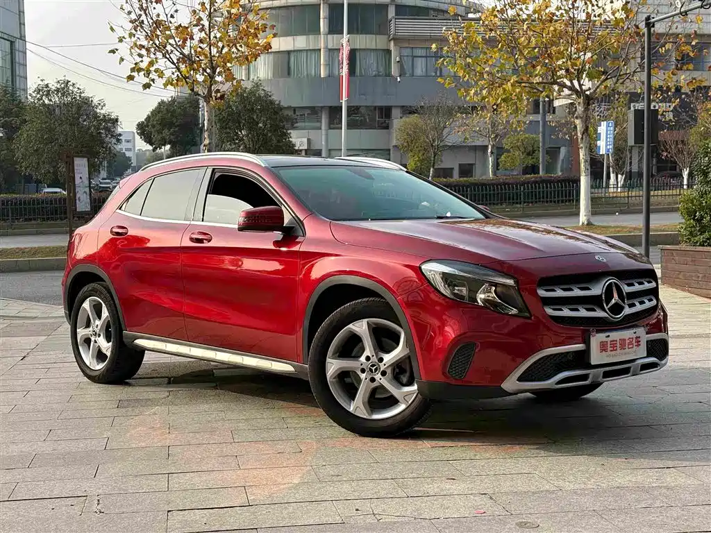 Mercedes-Benz GLA 2017