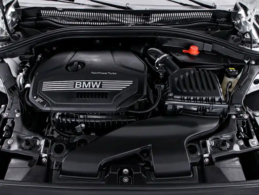 BMW 1 Series 2020 — фото 17