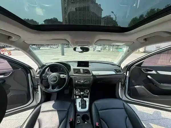 Audi Q3 2015