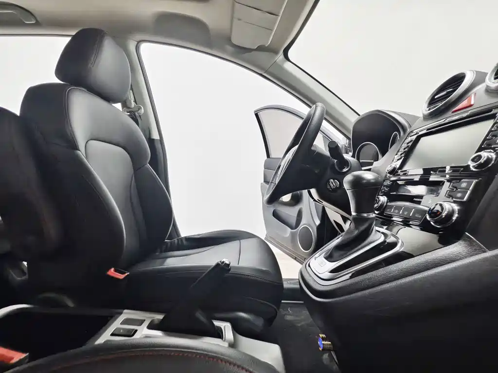 Haval H6 2016 — фото 15
