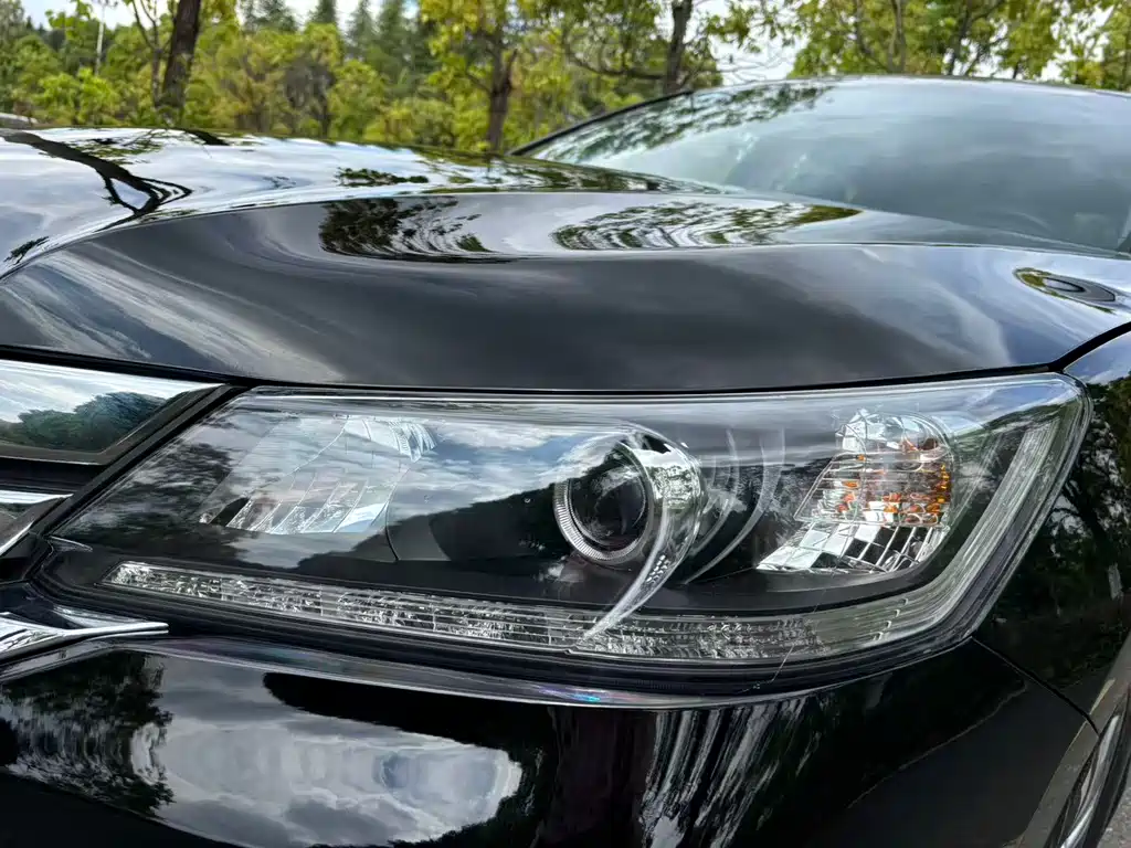 Honda Accord 2015 — фото 19
