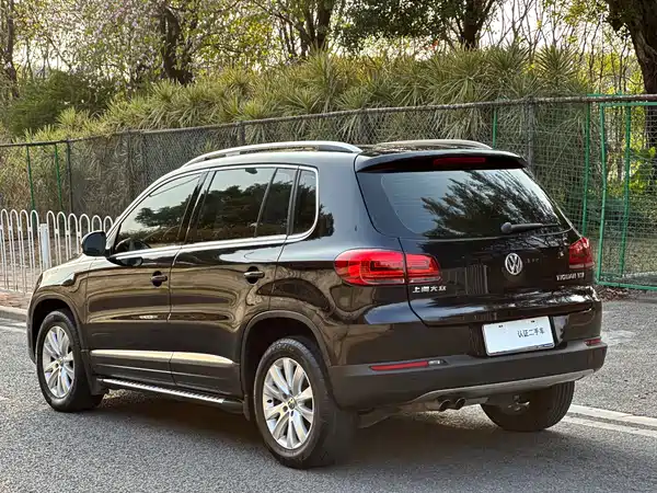 Volkswagen Tiguan 2015
