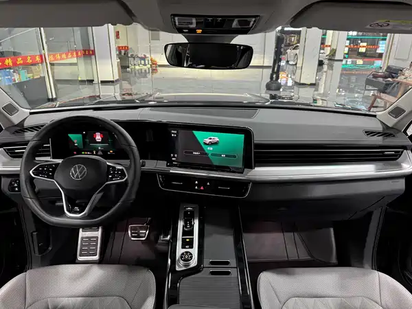 Volkswagen Tavendor 2023