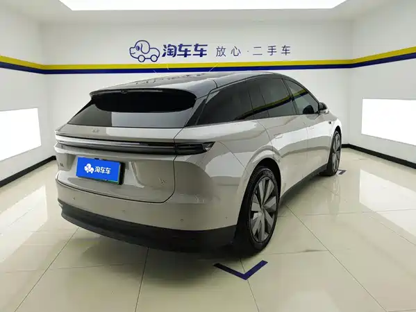 Li Auto i6 2026