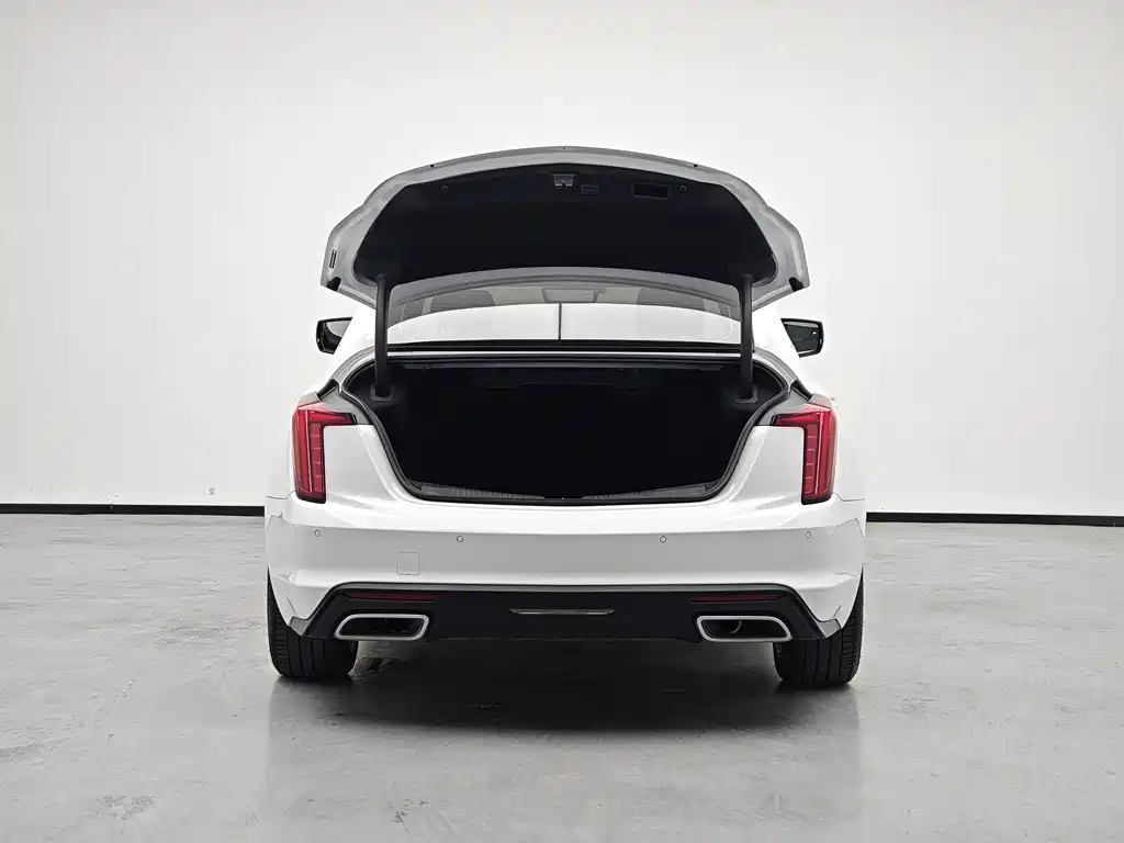 Cadillac CT5 2022 — фото 20
