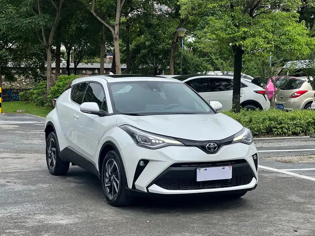 Toyota C-HR 2023
