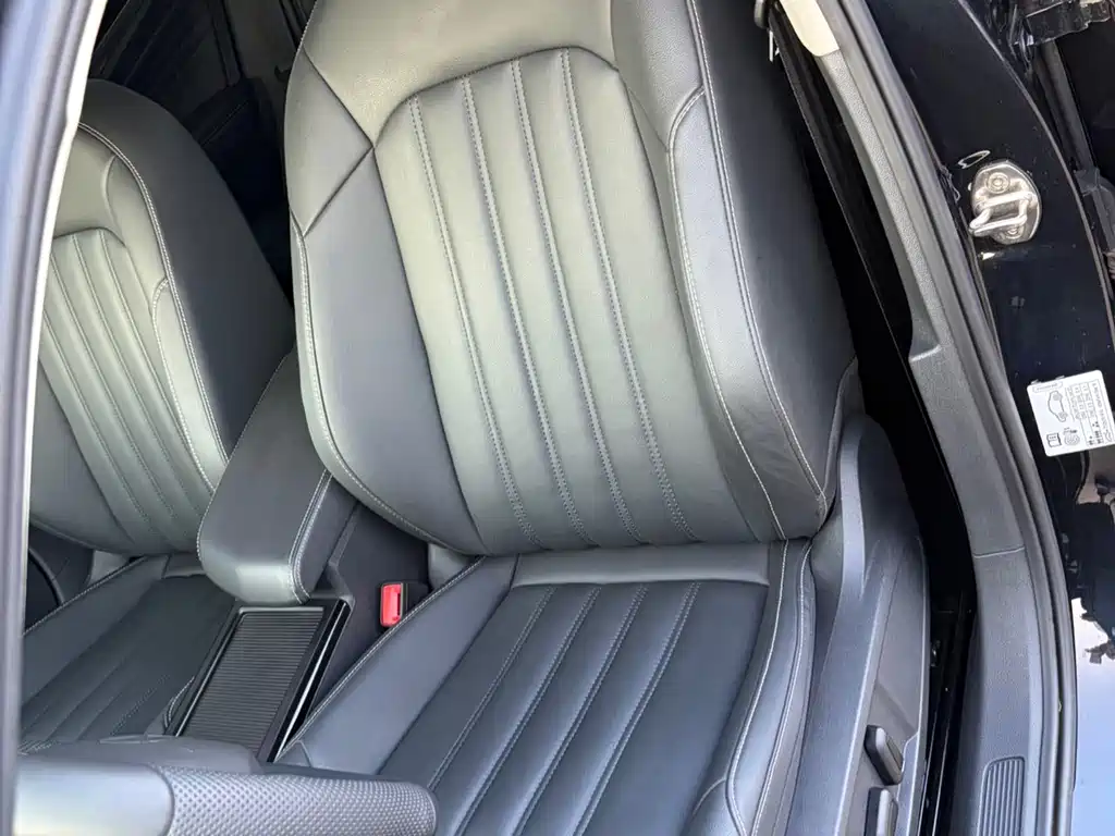 Volkswagen Passat 2022