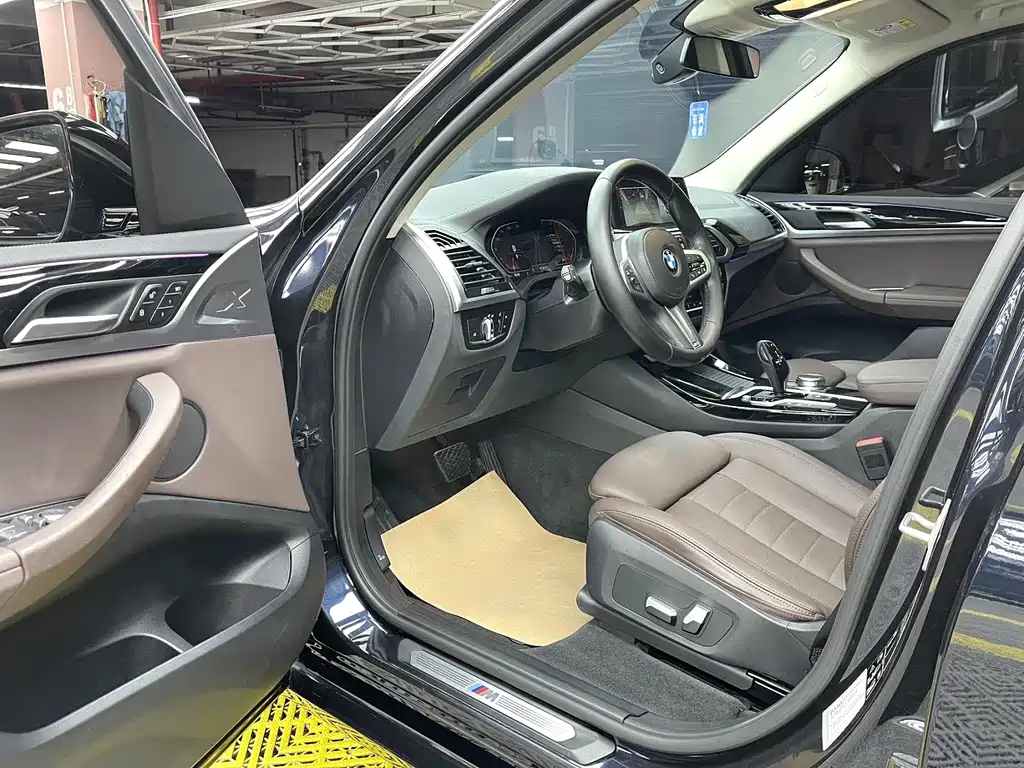 BMW X3 2021