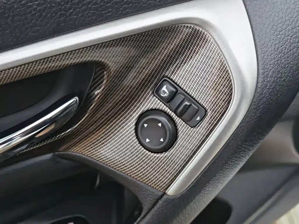 Nissan Teana 2015 — фото 10