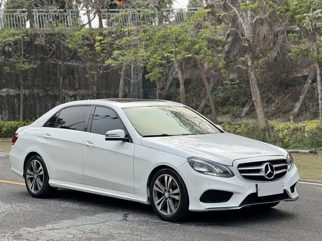 Mercedes-Benz E-Class 2014 — фото 3