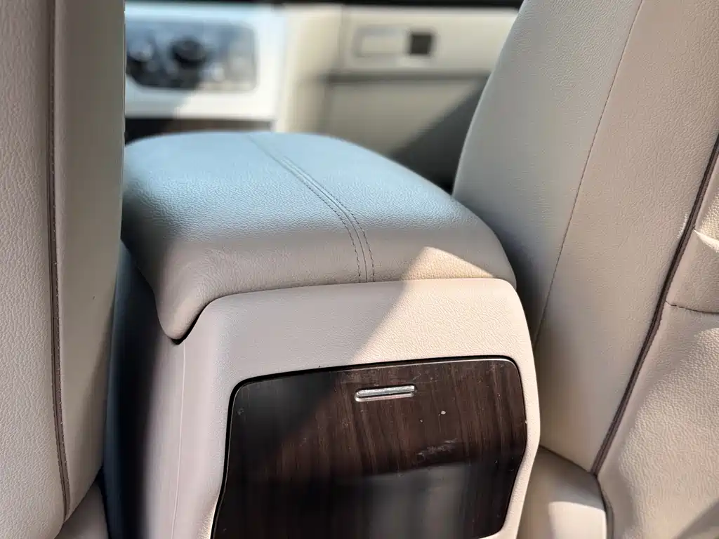 Honda Elysion 2015 — фото 18